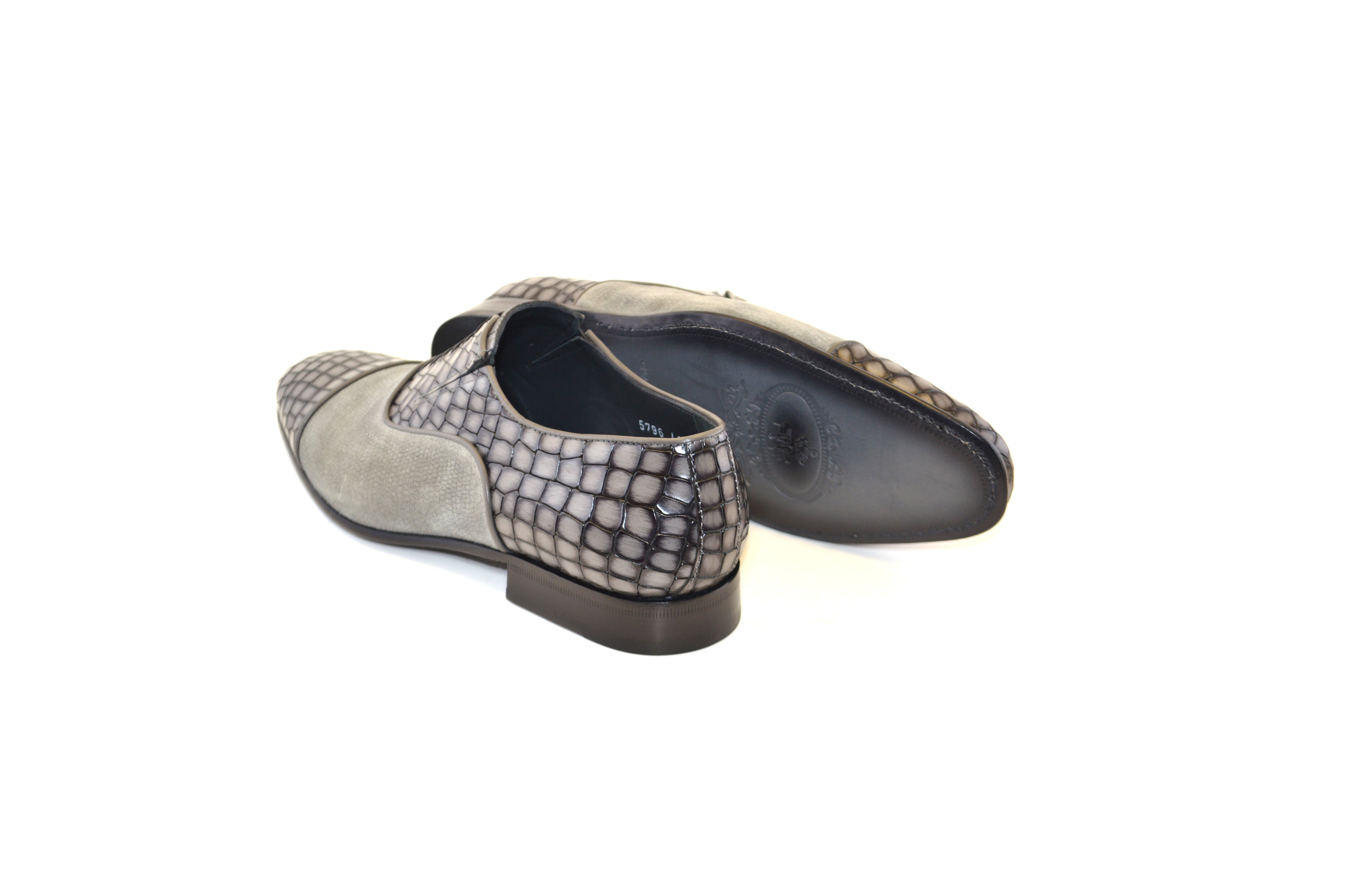 C012-5796 Cap Toe Slip On / Lace Up Grey
