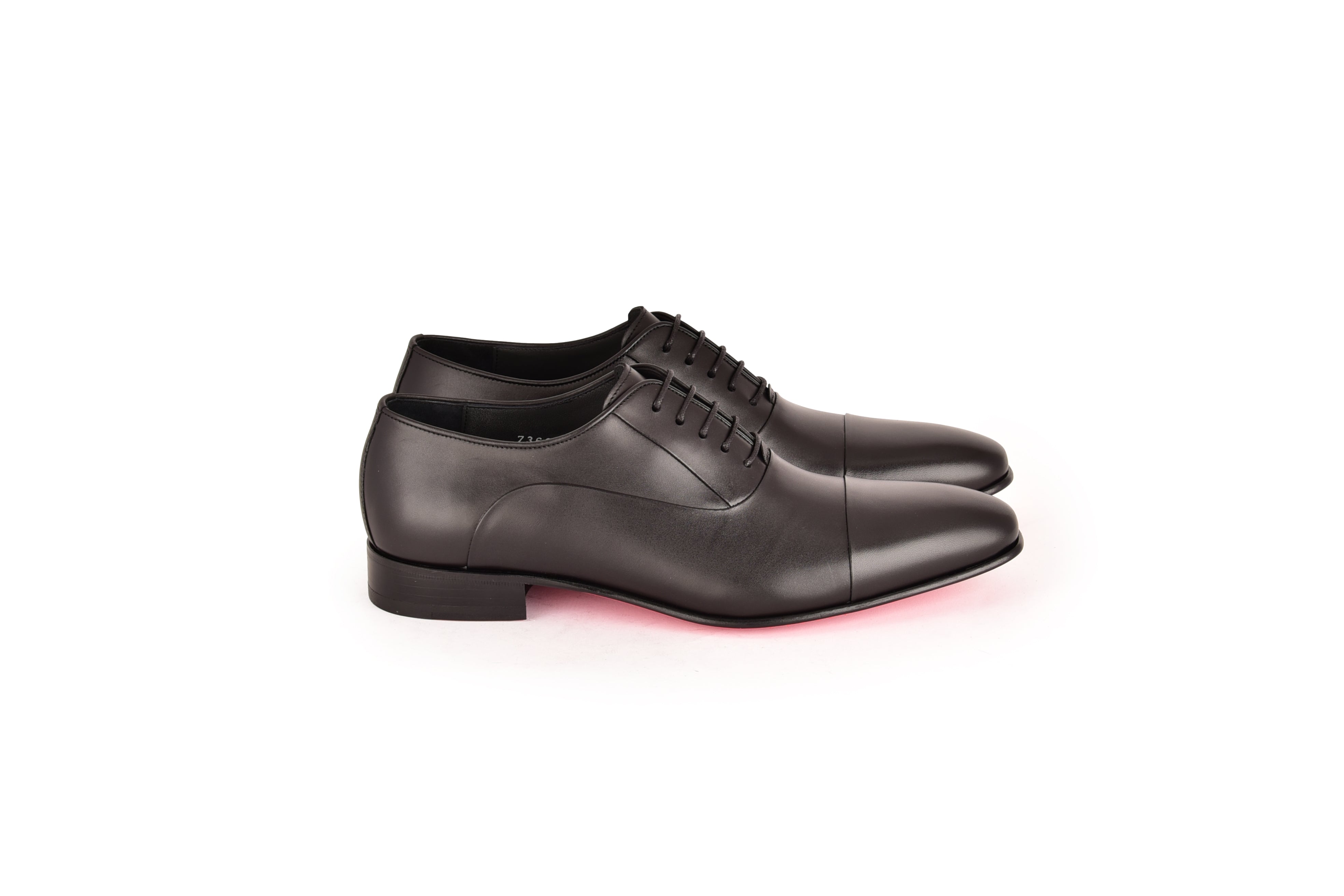 C0001101- 7368 Cap toe lace up - Black