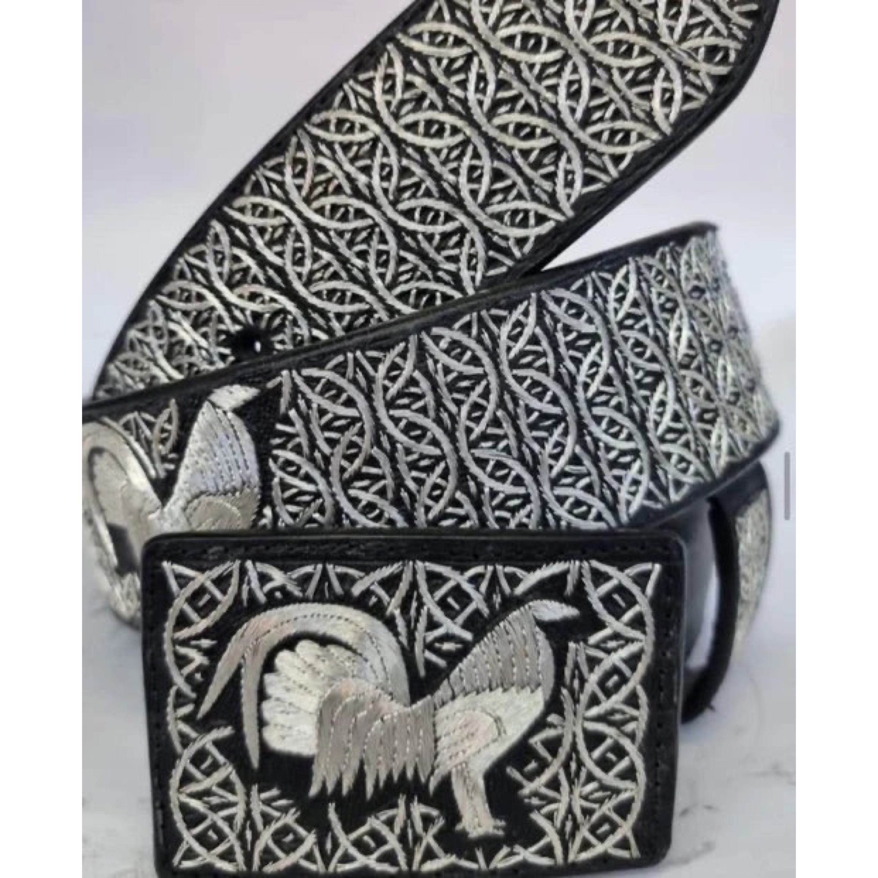 Cintos Con Hilo de Plata