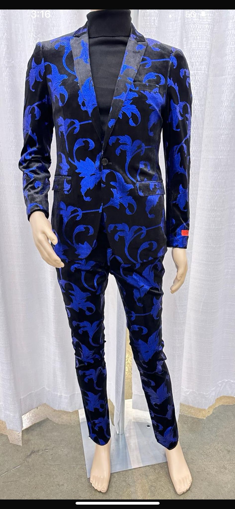 Black & Royal Blue Velvet Floral Tuxedo Suit