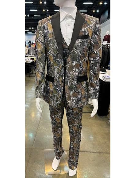 Notch Lapel Camouflage Tuxedo for Modern Occasions