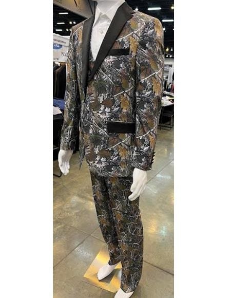 Notch Lapel Camouflage Tuxedo for Modern Occasions