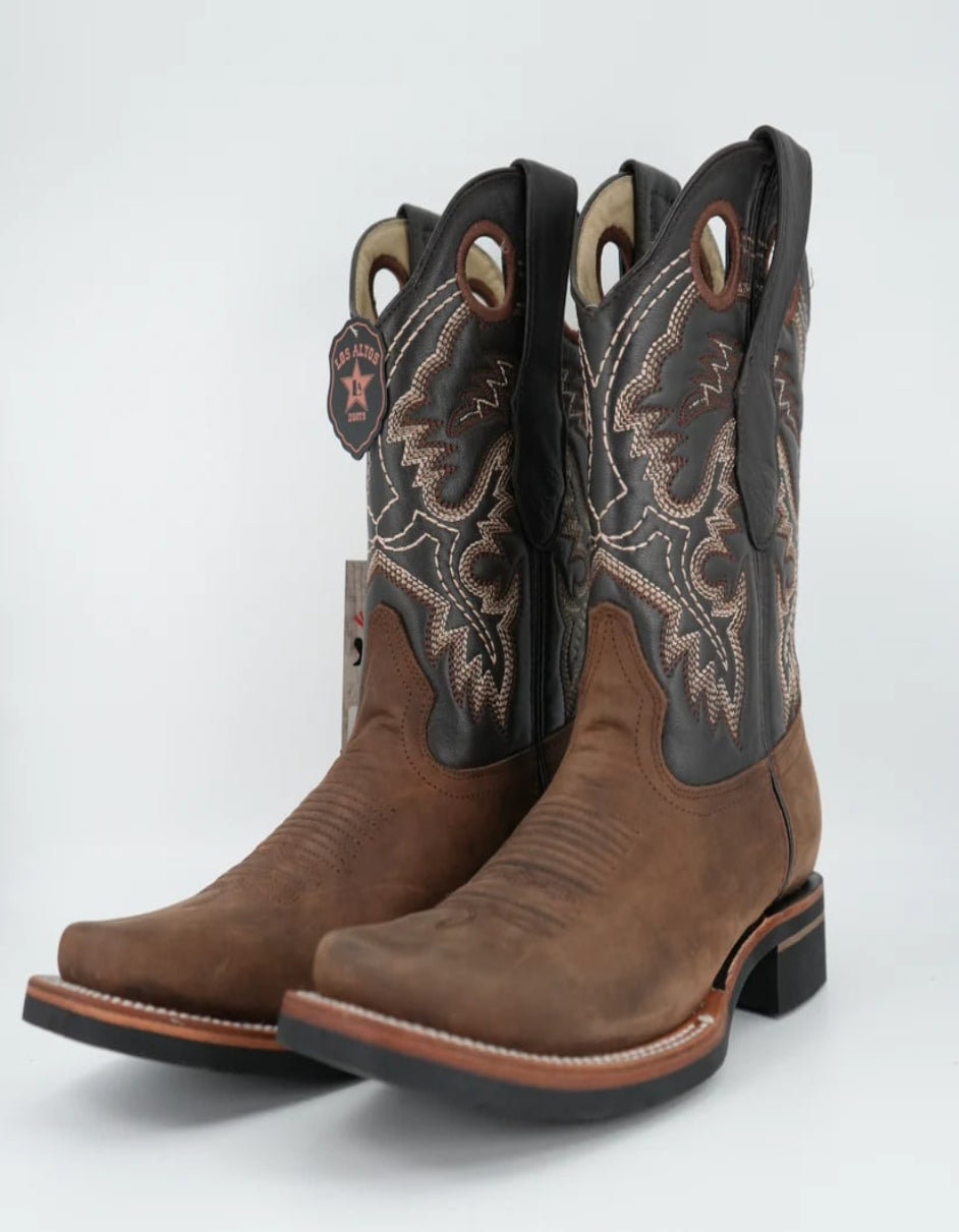 Men’s Wide Square Toe Crazy Brown Boot