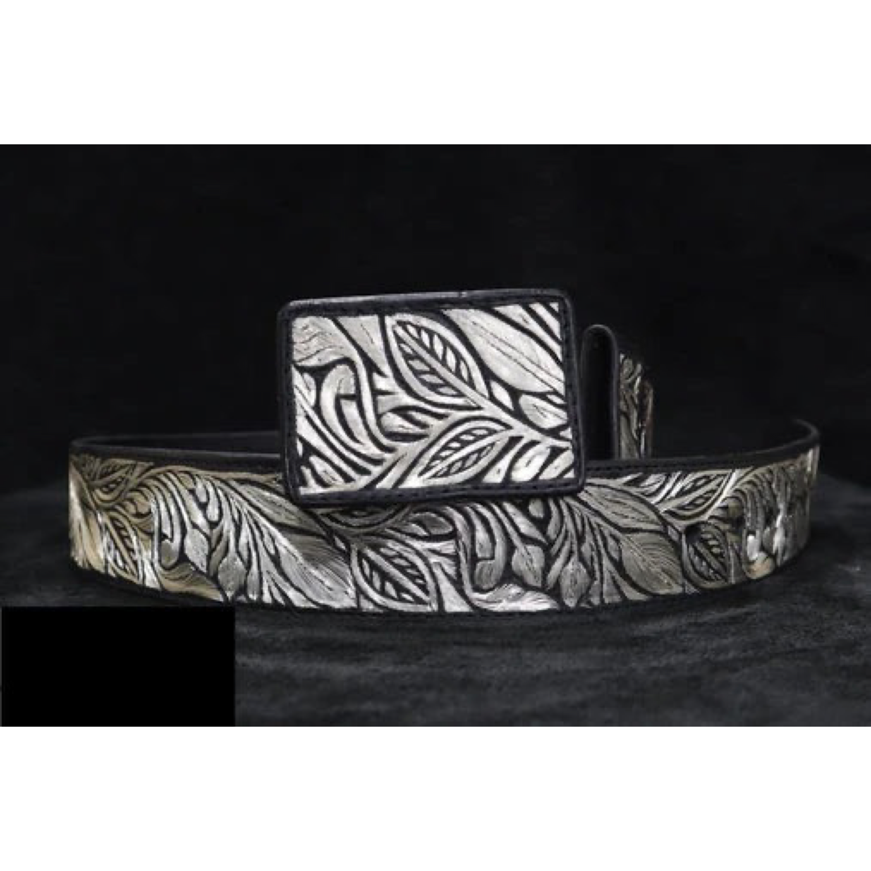 Cintos Con Hilo de Plata