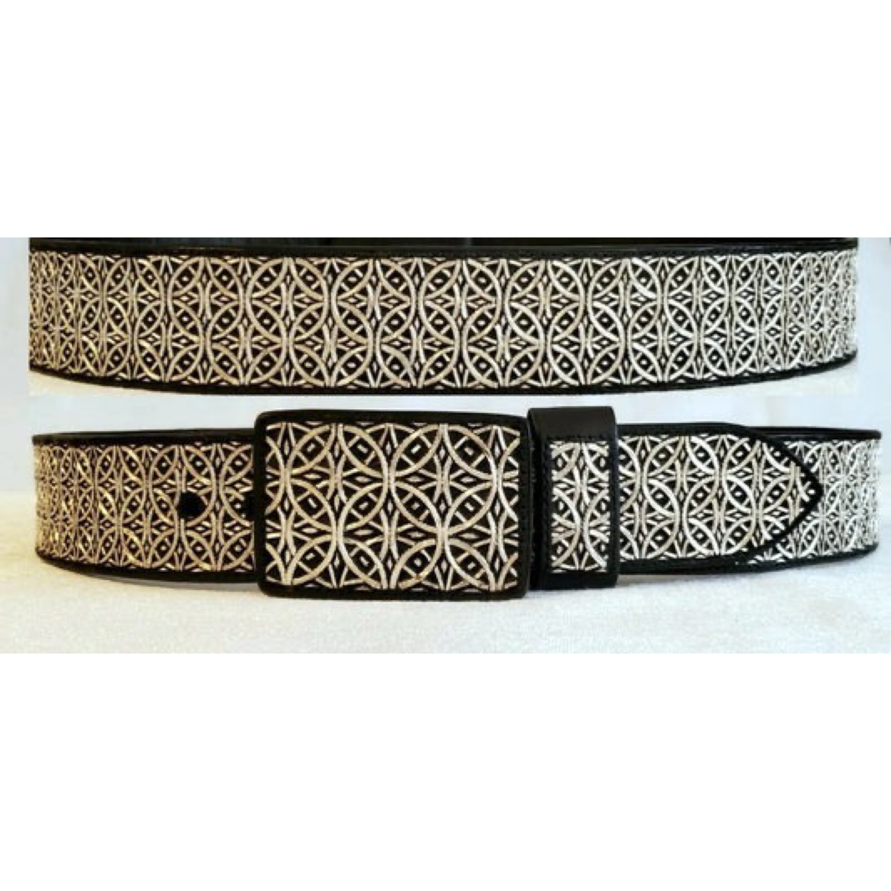 Cintos Con Hilo de Plata