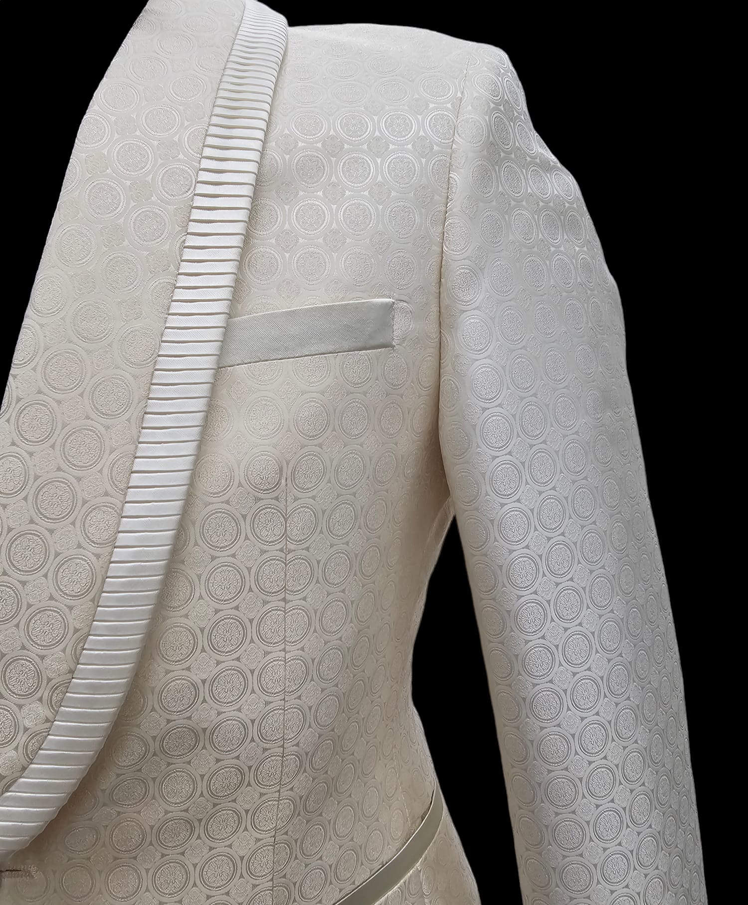 Ivory Cream Shawl Lapel Tuxedo