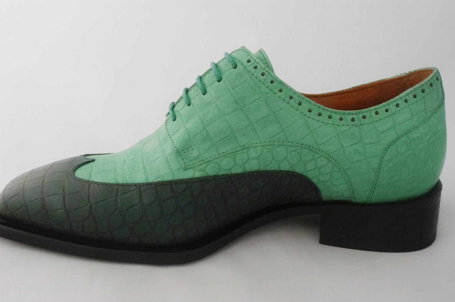 Mens Alligator Print - Crocodile Skin Wingtip Dress Shoes Dark Green and Kelly Green