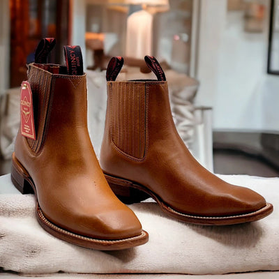 Short Square Toe Cowboy Boots in Honey