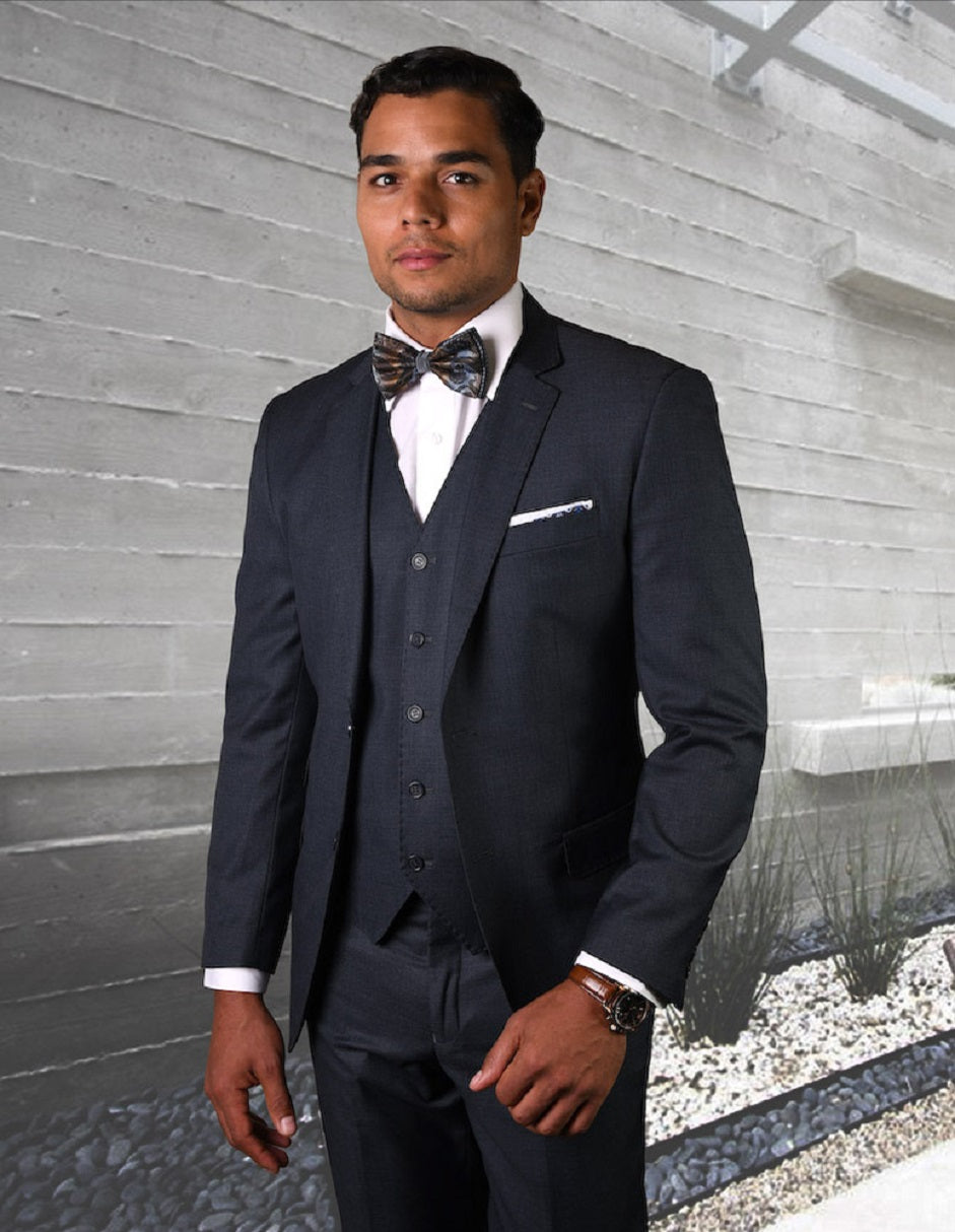Modern Fit Vested Suit in Heather Charcoal