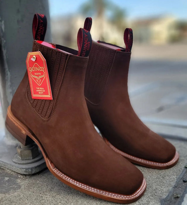 Botin Charro Quincy de Gamuza con Punta Cuadrada