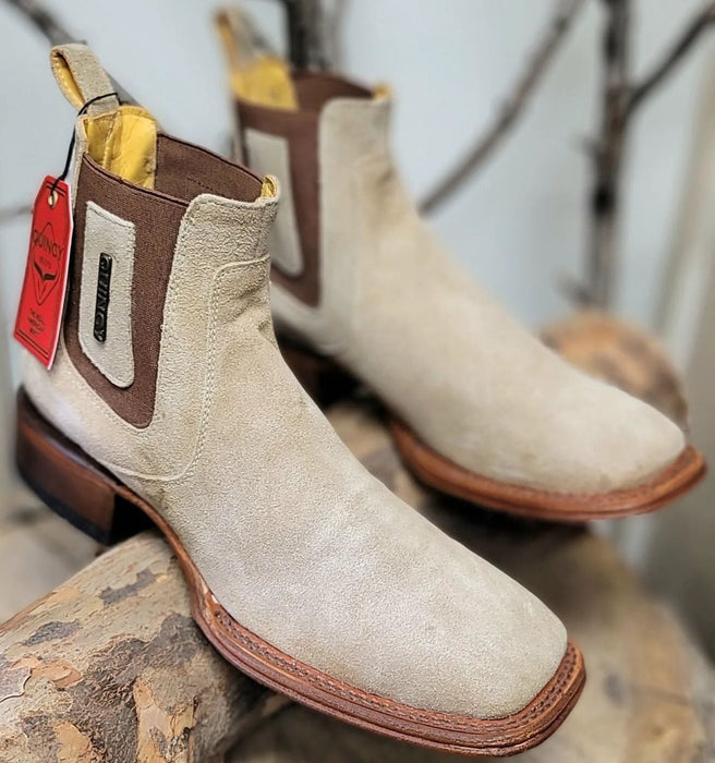 Botines Quincy Nobuck Punta Cuadrada Hueso