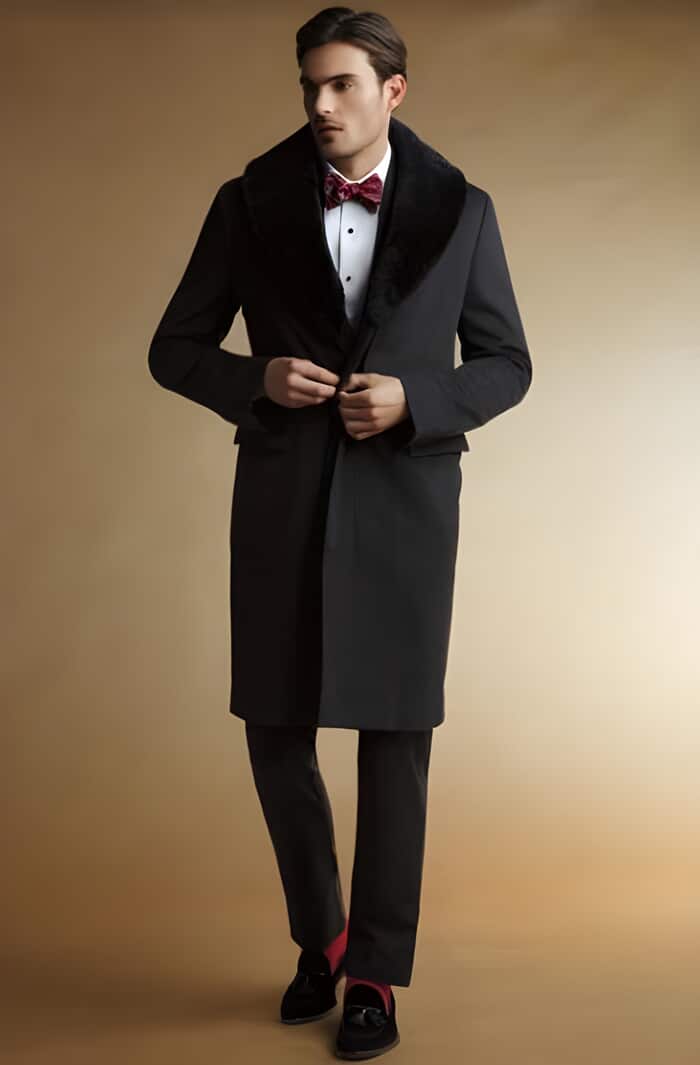 Men's Black Wool Overcoat with Fur Collar
