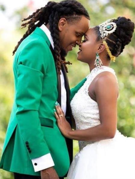 Emerald Green Tuxedo Suit + Black Vest + Black Pants