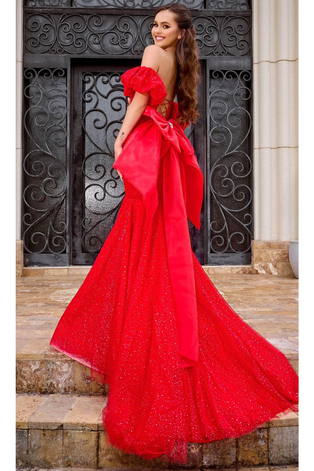 Portia and Scarlett PS24065 - long-Prom Dress with Bow Back Detail