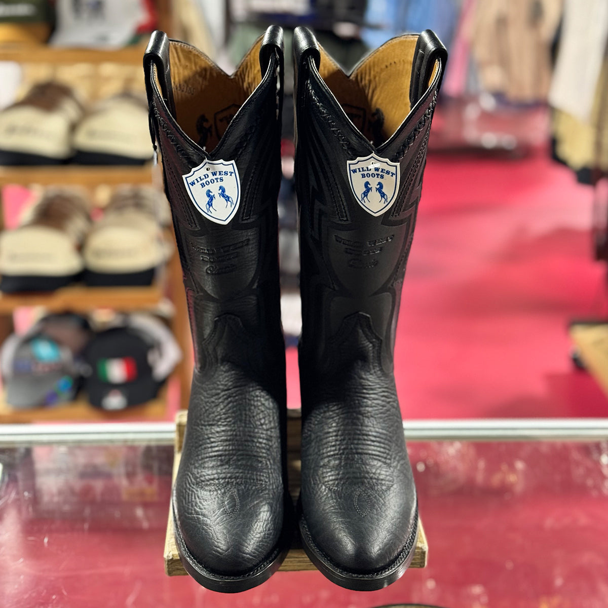 Wild West Men's Bull Shoulder Western Boots R Toe - Black