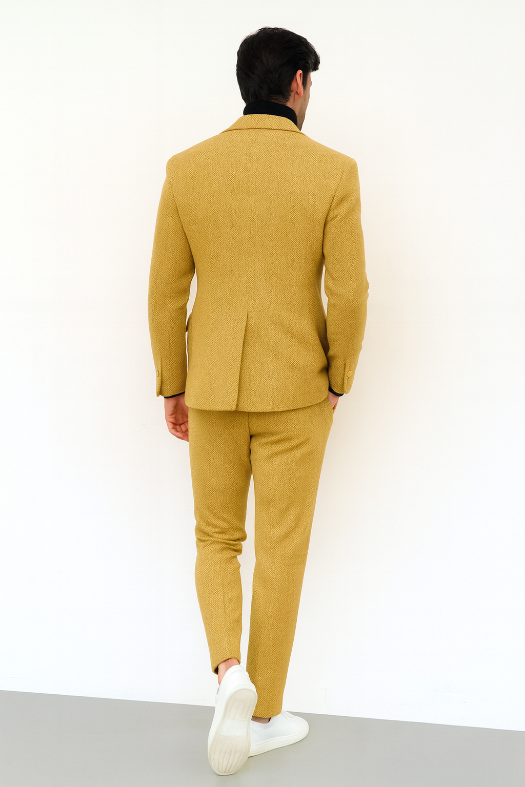 Men’s Gold Double Breasted 1920s Slim Fit Suit