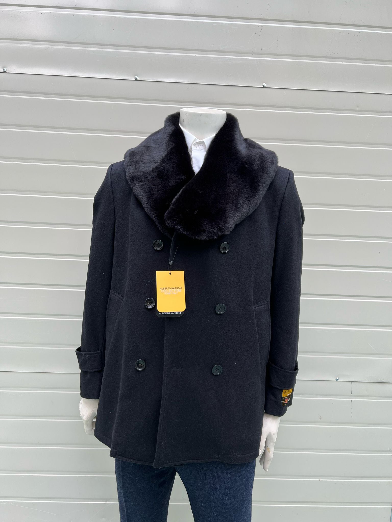 Mens Black Peacoat Wool Overcoat with Faux Fur Shawl Collar – Double-Breasted Winter Peacoat
