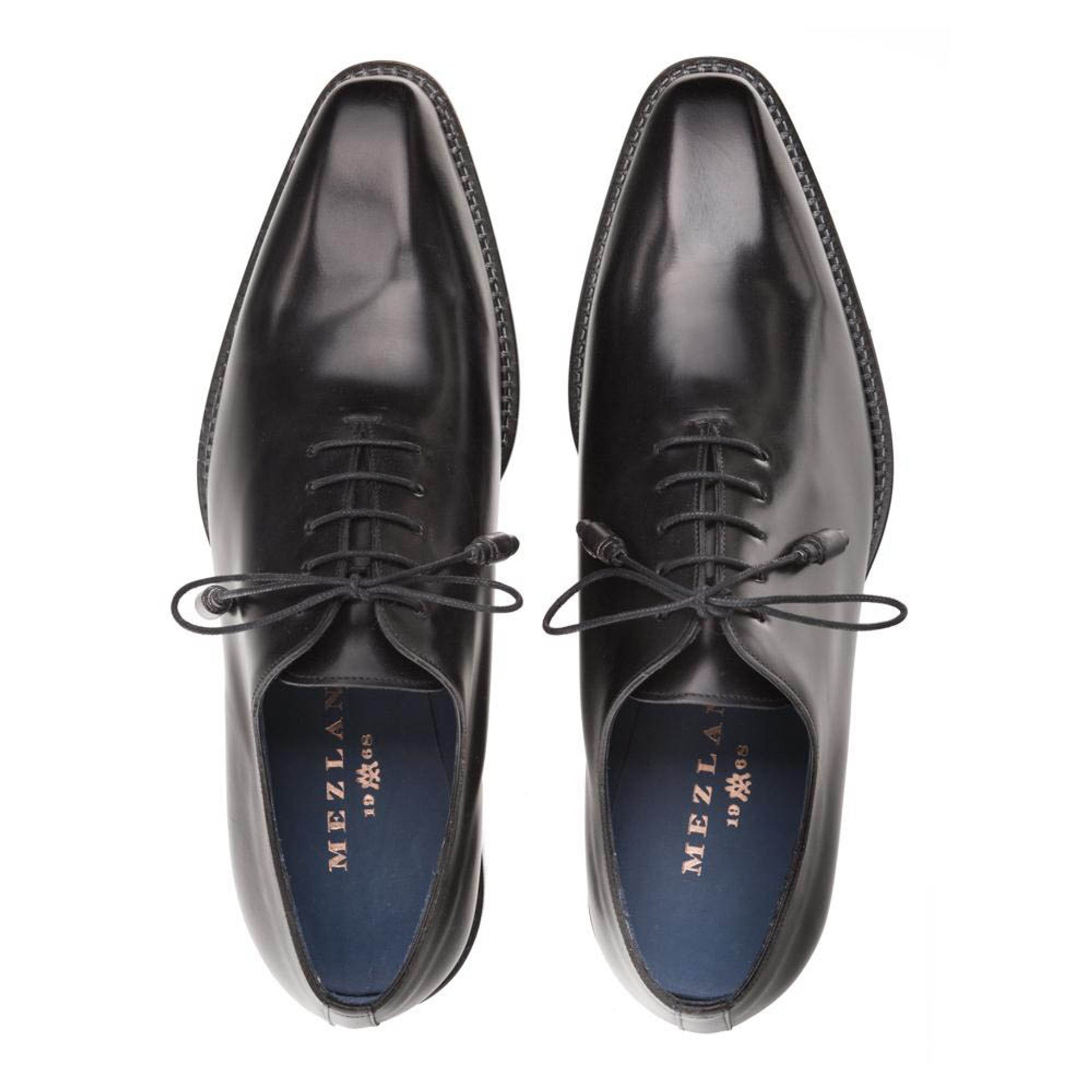 Enterprise Black Calfskin MenŸ??s Plain Toe Shoe By Mezlan Made In Spain Brand