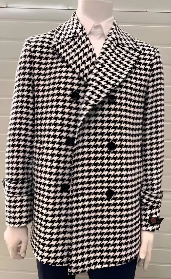 Houndstooth Overcoat in Pure Wool