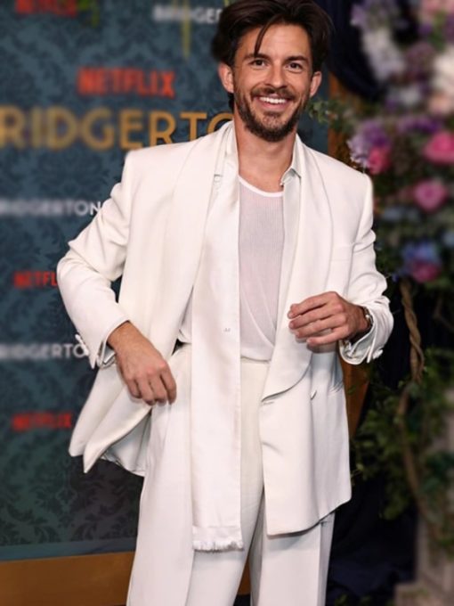 Bridgerton Premiere Jonathan Bailey White Suit