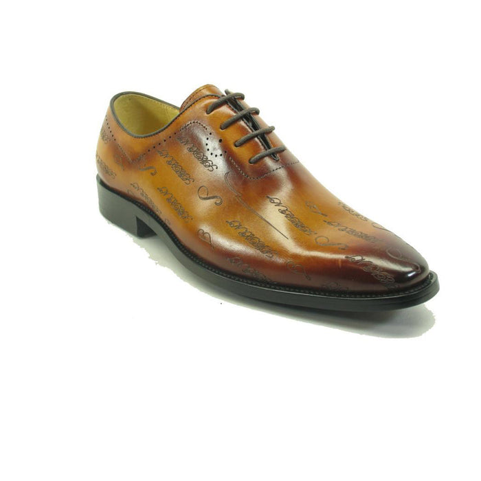 Carrucci Embossed Wholecut Oxford
