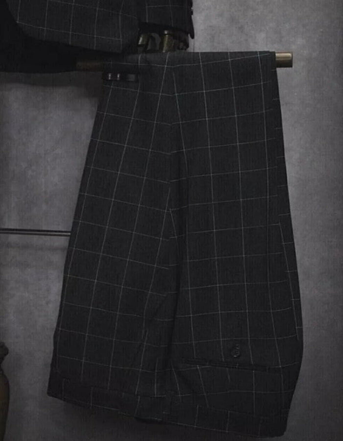 Men’s Peak Lapel Plaid Two-Button Suit