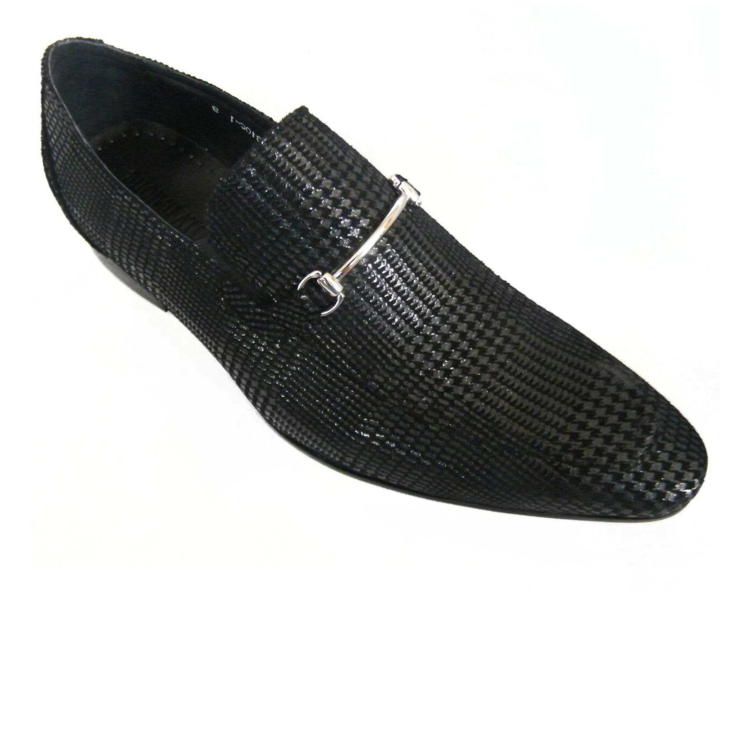 Mens Zota Leather Textured Slip On Loafer Dress Shoe in Black