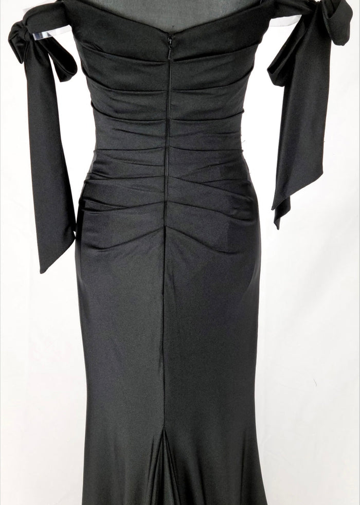 Chicas DM8010 Evening Black Long High-Slit Fabric Dress