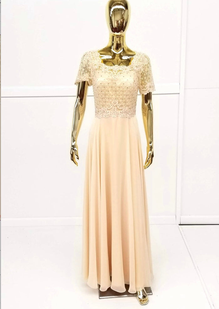 Chicas J004 Elegant Bridal Burgundy Short Embroidered Chiffon Dress