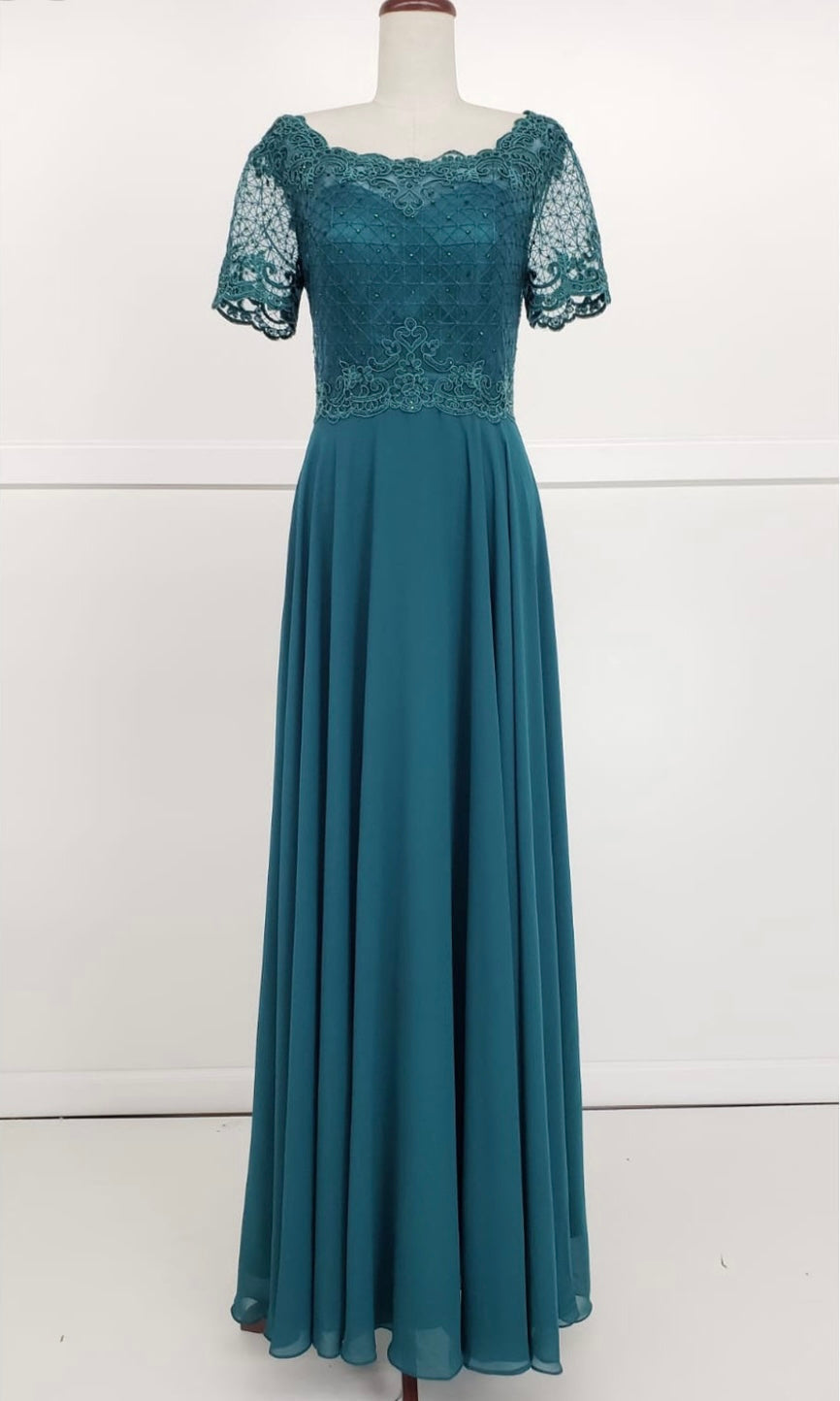 Chicas J004 Elegant Bridal Burgundy Short Embroidered Chiffon Dress
