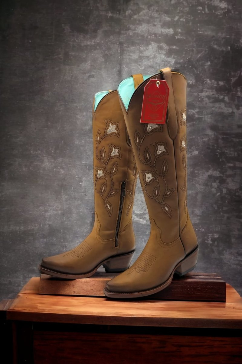 Botas Altas de Cuero Original para Mujer Color Tan Q34T8331