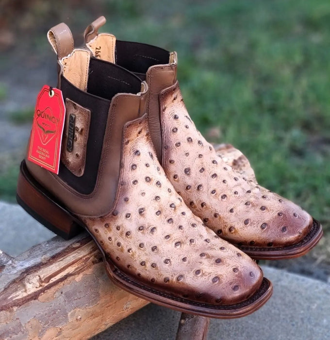 Botin de Avestruz Grabado con Punta Cuadrada Quincy Boots