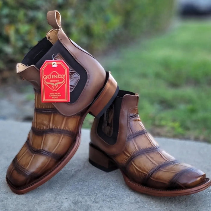 Botin de Cocodrilo Grabado con Punta Cuadrada Café