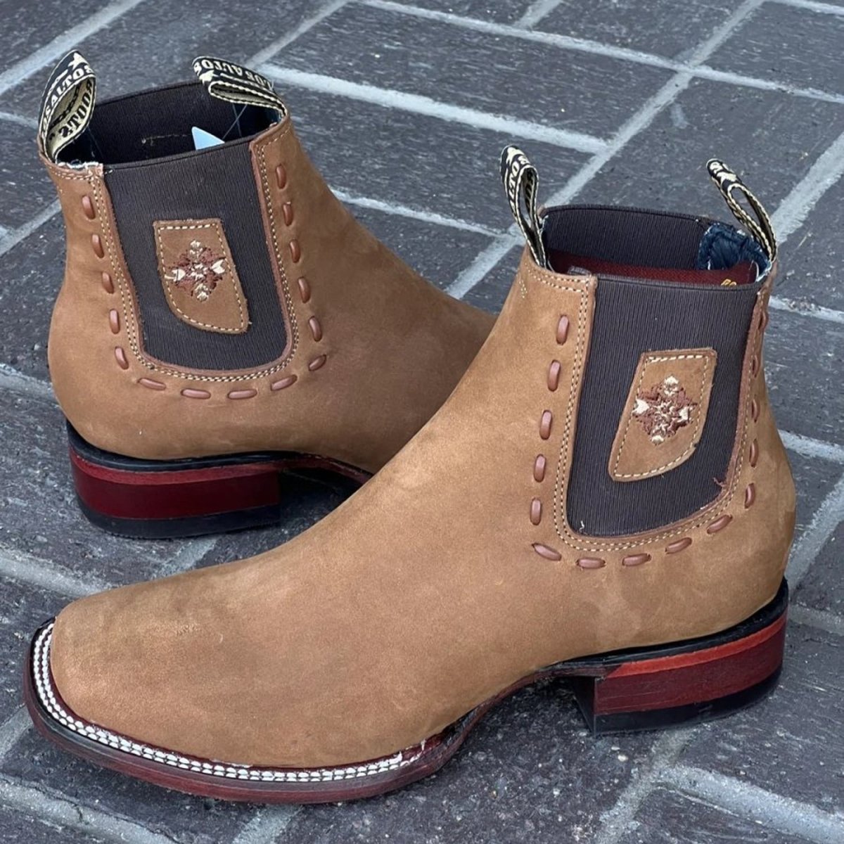 Botines Charros de Gamuza Punta Cuadrada Mujer Shedron