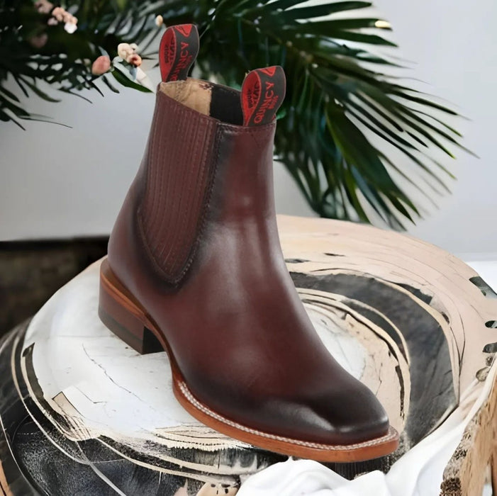 Botines Charros Quincy Punta Cuadrada Vino