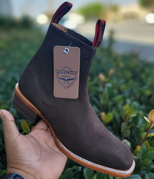 Botines Charros Quincy Gamuza Punta Cuadrada Chocolate