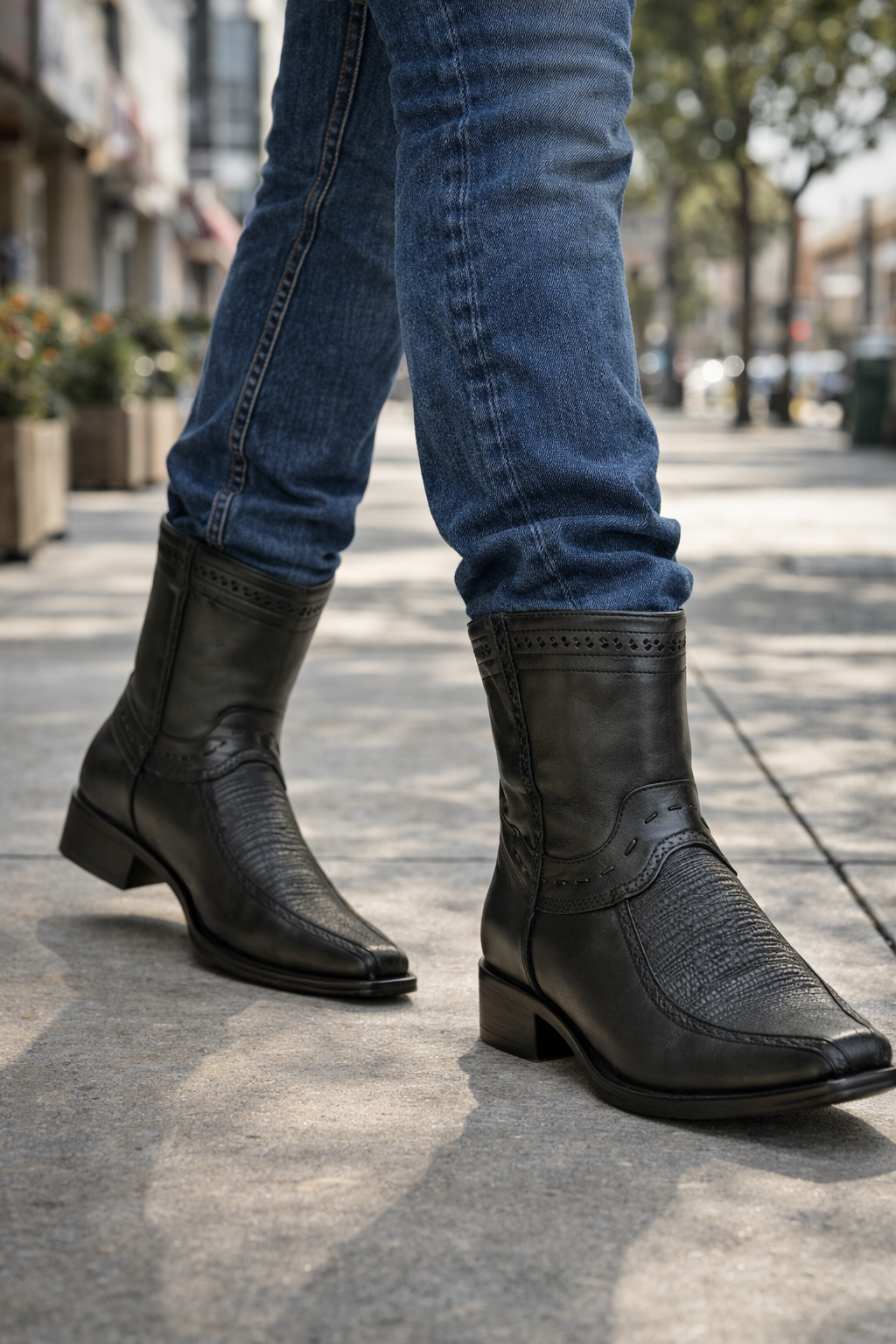 Men's Black Lizard European Toe Short Boots