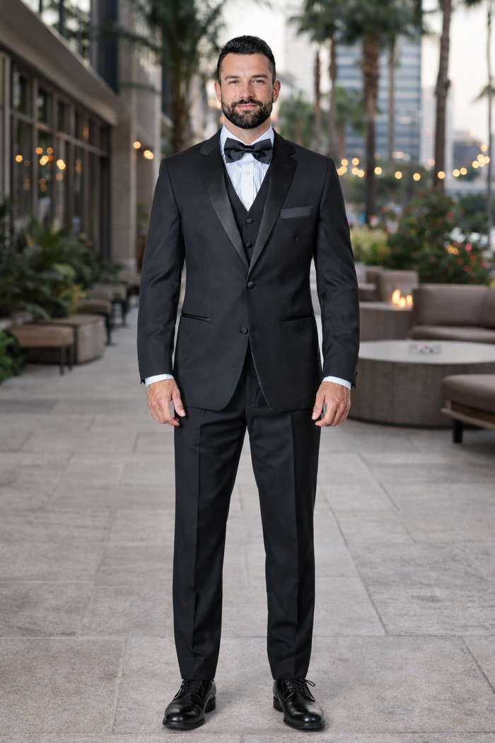 Men's Classic Fit Vested 2-Button Tuxedo