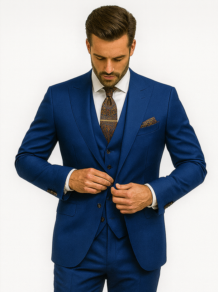 Men’s Royal Blue Suit with Paisley Accessories – Elegant Formalwear