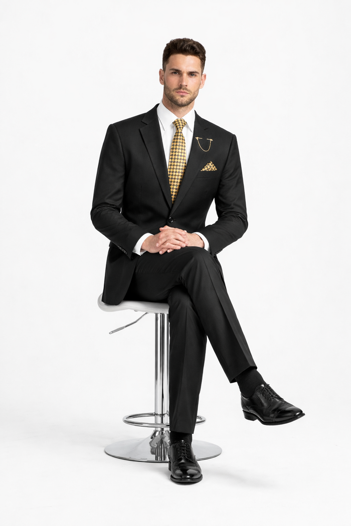 Nola Collection Black Regular Fit Suit by Vinci