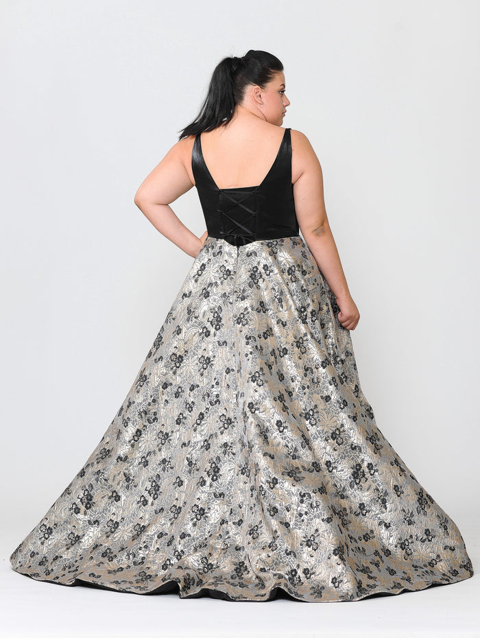 Poly USA W1012 Plus Size Long V-Neck Dress with Print Skirt
