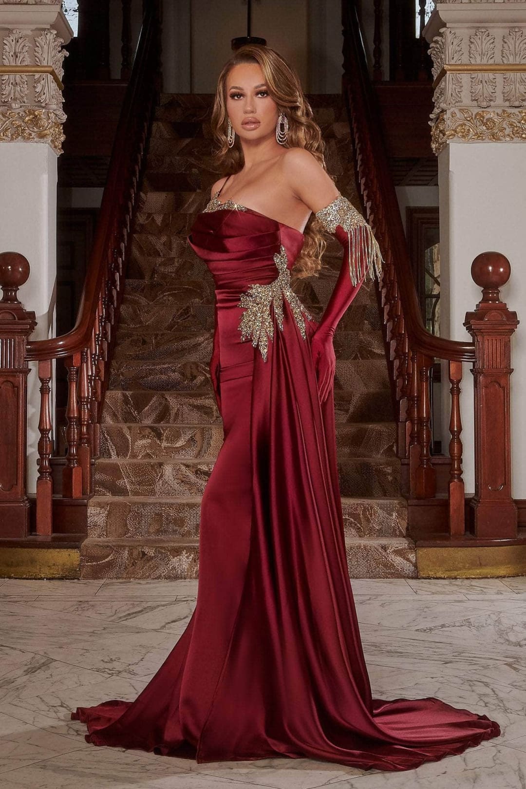 Portia and Scarlett PS22122 -long- Metallic Accent Neckline Trumpet Gown for a Daring Statement