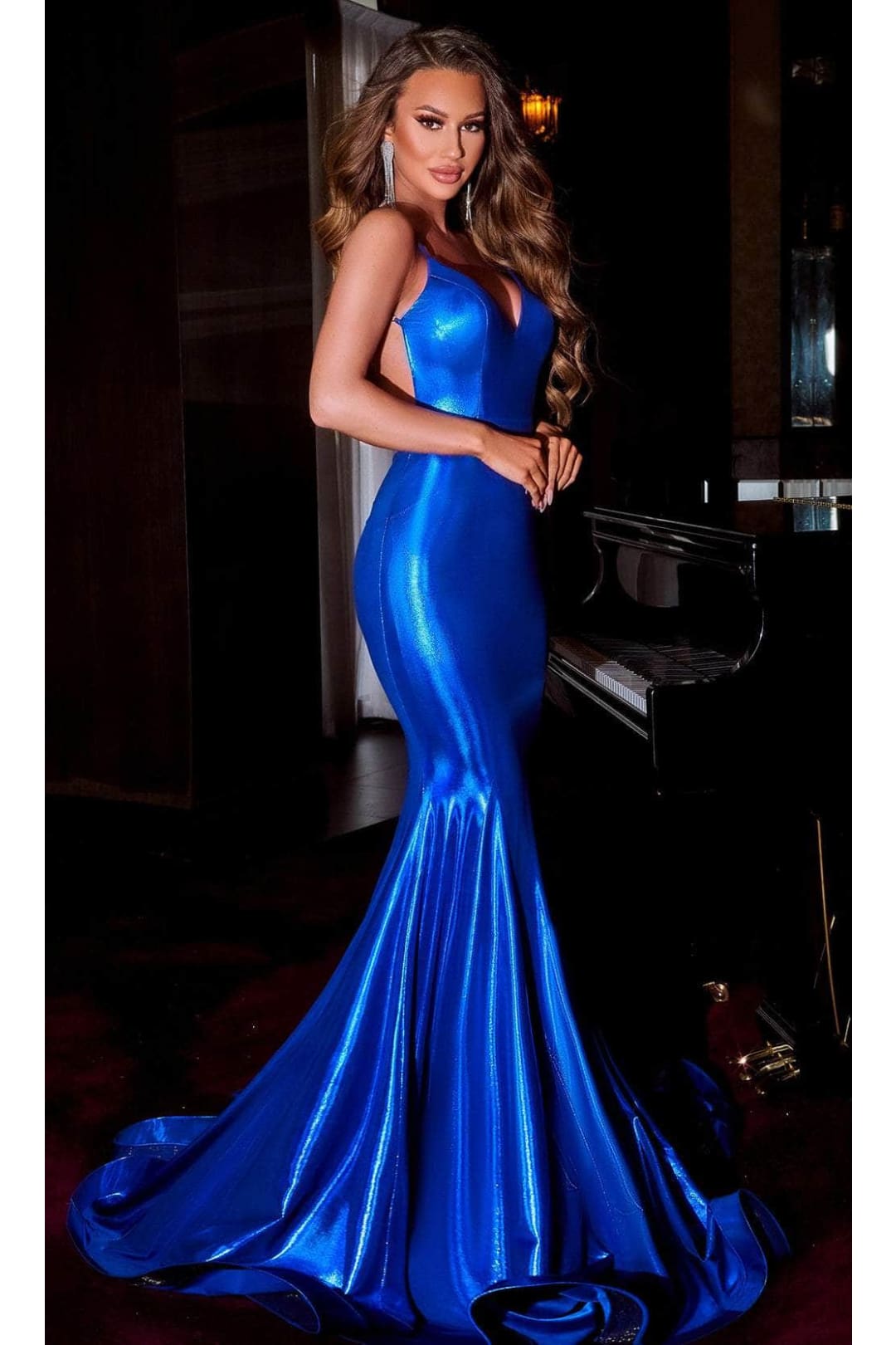 Portia and Scarlett PS22528 -long- Backless Metallic Evening Dress