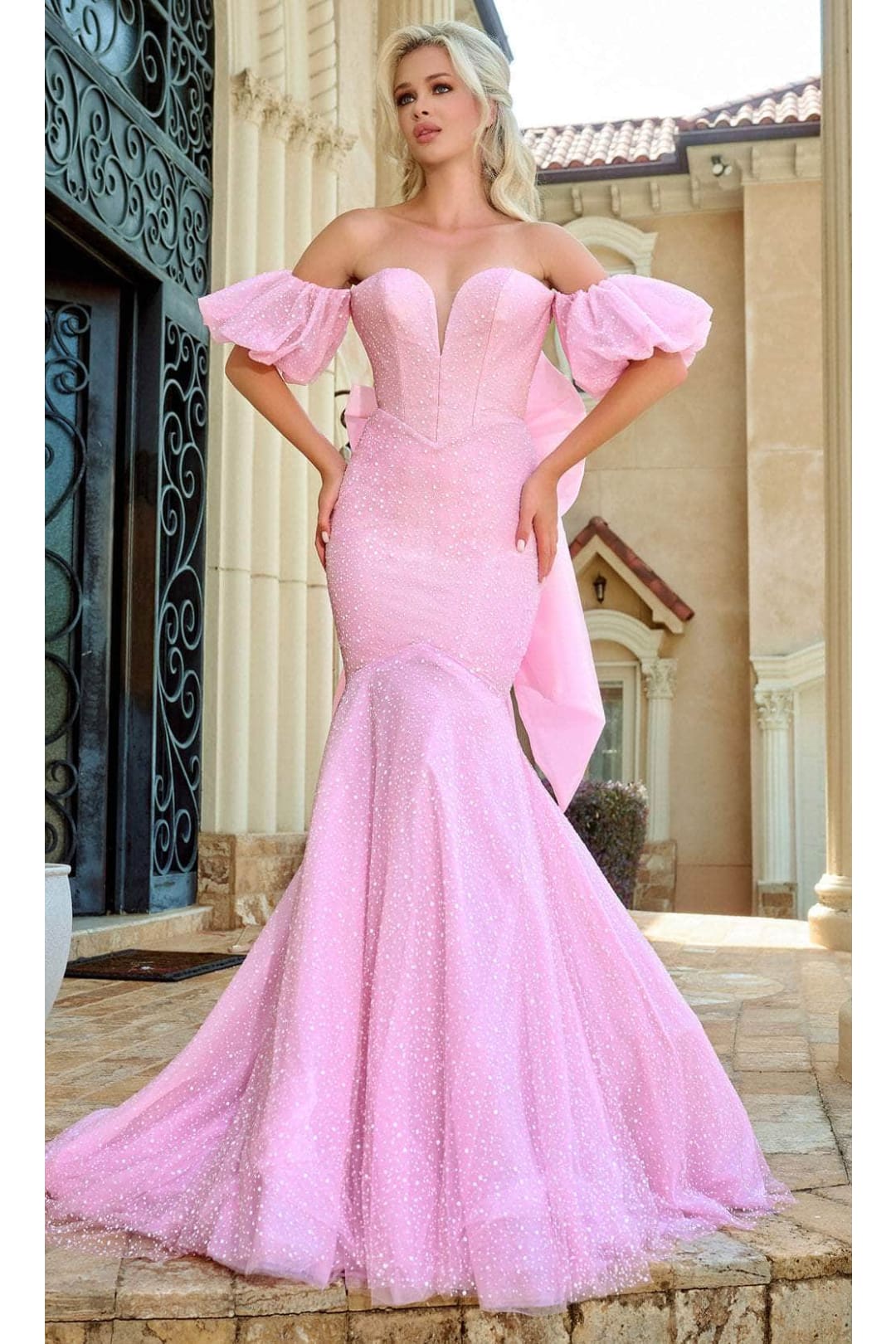 Portia and Scarlett PS24065 - long-Prom Dress with Bow Back Detail